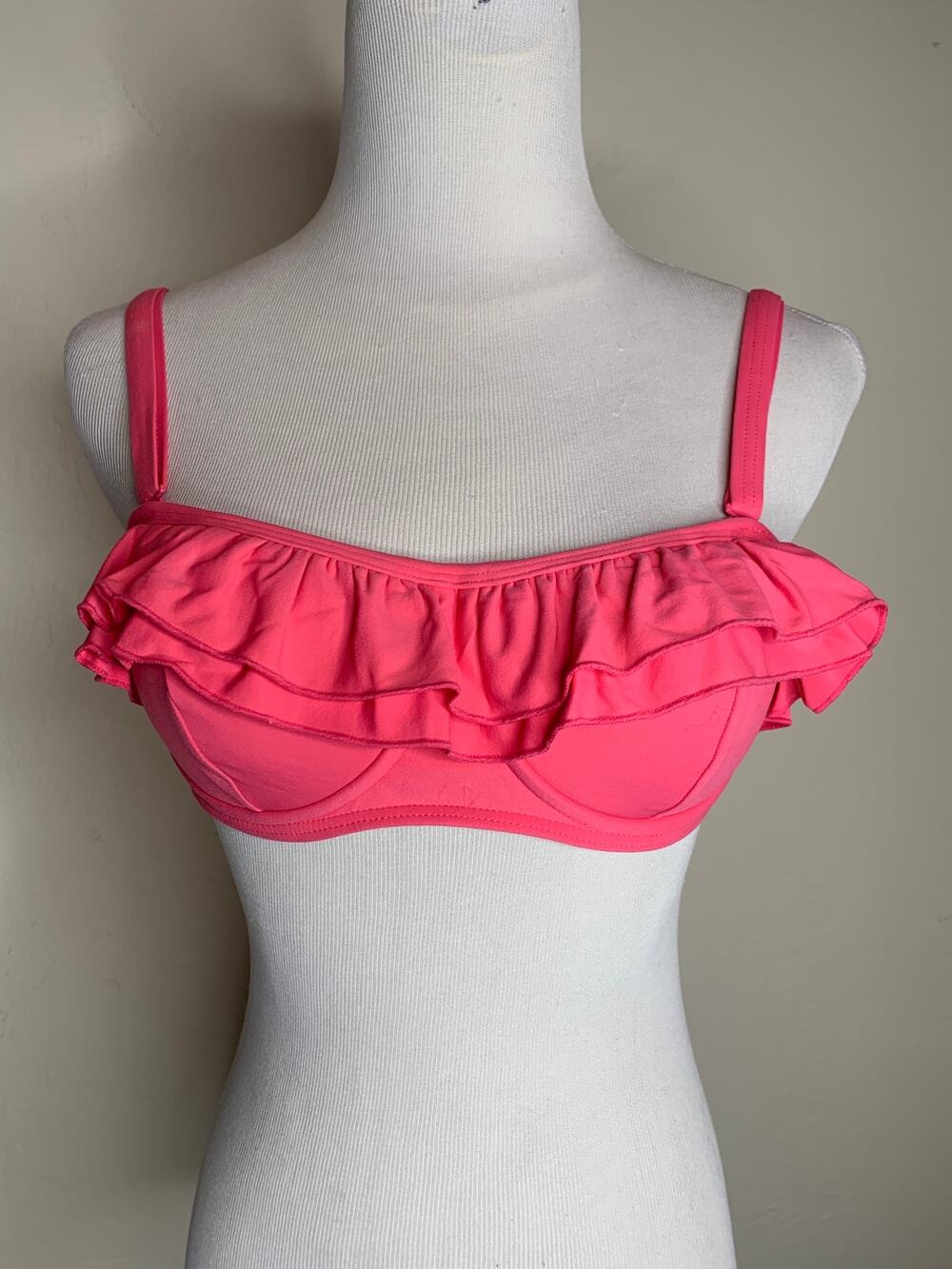 Y2k Pink Underwire Ruffle Bikini Top Sz Small Festival Barbie Core